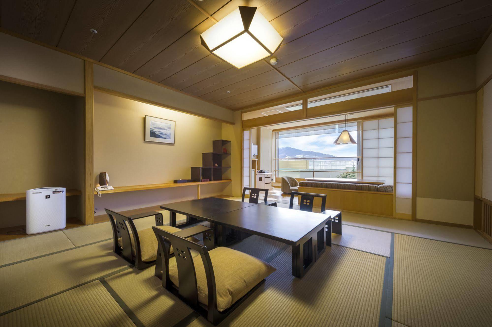 Hotel Kaneyamaen Fujiyoshida Eksteriør bilde